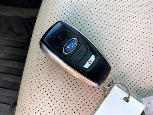 Used 2019 Subaru Ascent Limited w/ Popular Package #3 AWD/4WD image 15