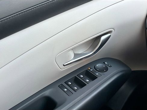 New 2026 Hyundai Tucson SEL image 17