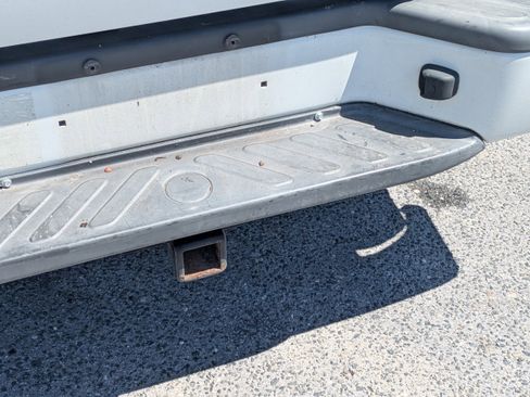 Used 2018 Nissan Frontier S RWD image 11