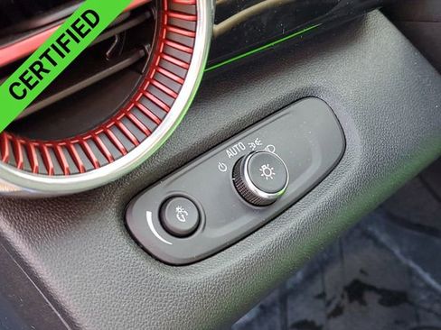 Used 2024 Chevrolet Trax RS w/ Driver Confidence Package image 34