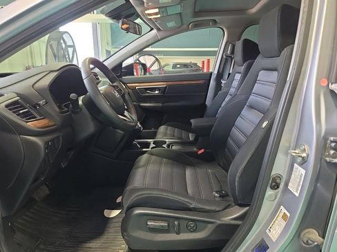 Used 2018 Honda CR-V EX image 6
