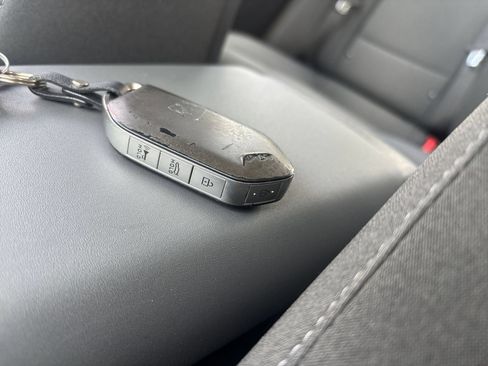 Used 2025 Kia K4 FWD image 21