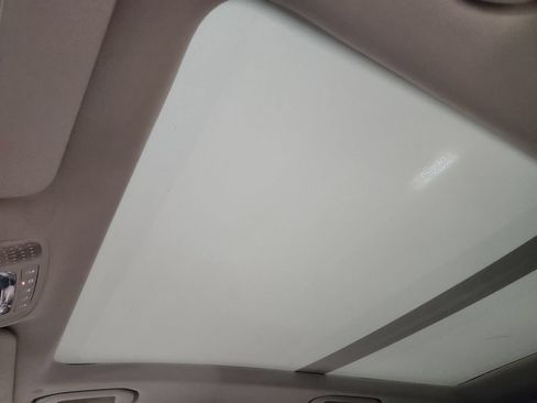 Used 2021 Mercedes-Benz GLE 450 4MATIC image 46