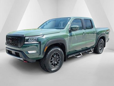 Used 2022 Nissan Frontier PRO-4X w/ Pro-4X Premium Package AWD/4WD image 3
