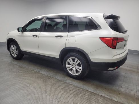 Used 2016 Honda Pilot LX image 3