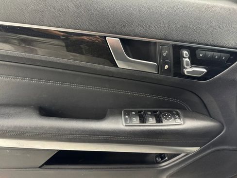 Used 2017 Mercedes-Benz E 400 E 400 4MATIC Coupe 2D image 13