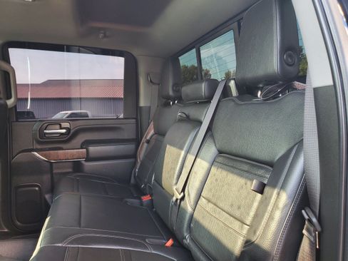 Used 2023 GMC Sierra 2500 Denali w/ Denali Ultimate Package AWD/4WD image 29