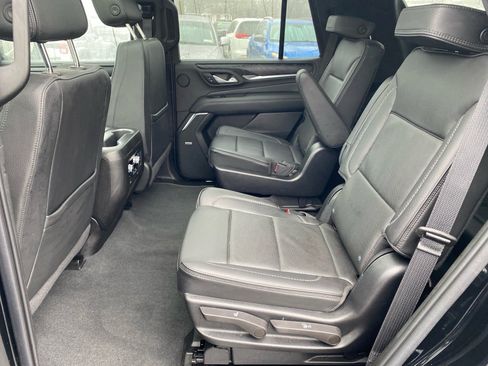 Used 2022 GMC Yukon Denali AWD/4WD image 25