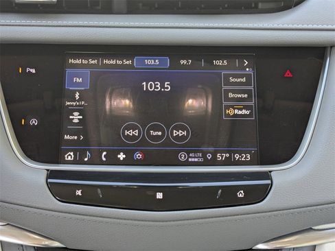 Used 2021 Cadillac XT5 Premium Luxury w/ LPO, Floor Liner Package image 21