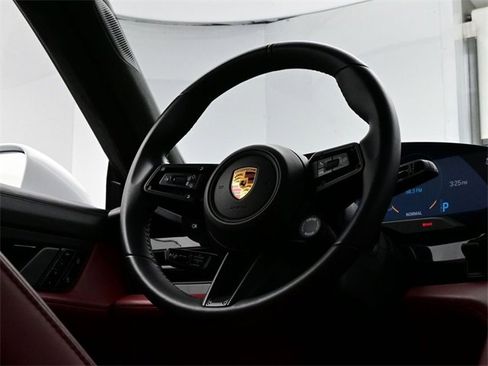 Used 2020 Porsche Taycan Turbo S image 20