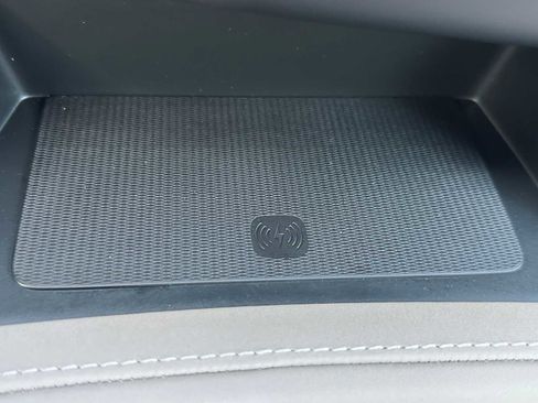 New 2026 Volvo XC90 T8 Plus image 33