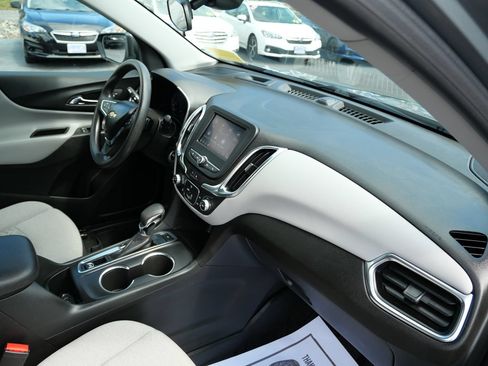 Used 2023 Chevrolet Equinox LS w/ LPO, Floor Liner Package AWD/4WD image 30