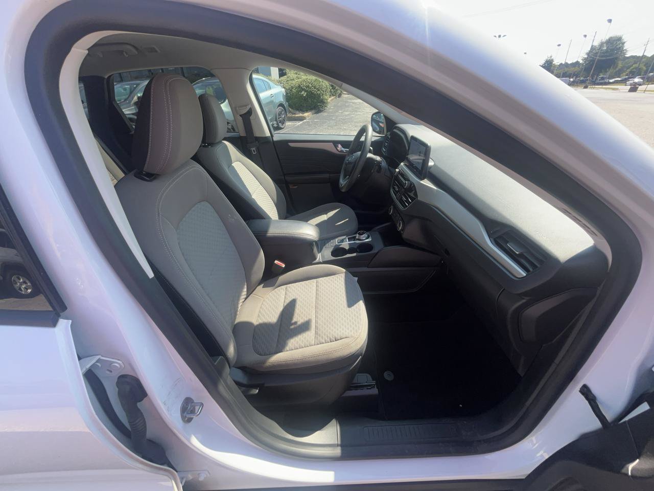 Used 2021 Ford Escape SE FWD image 44