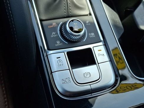 Used 2024 Kia Telluride EX AWD/4WD image 26