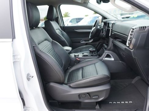 Certified 2024 Ford Ranger Lariat w/ FX4 Off-Road Package AWD/4WD image 24