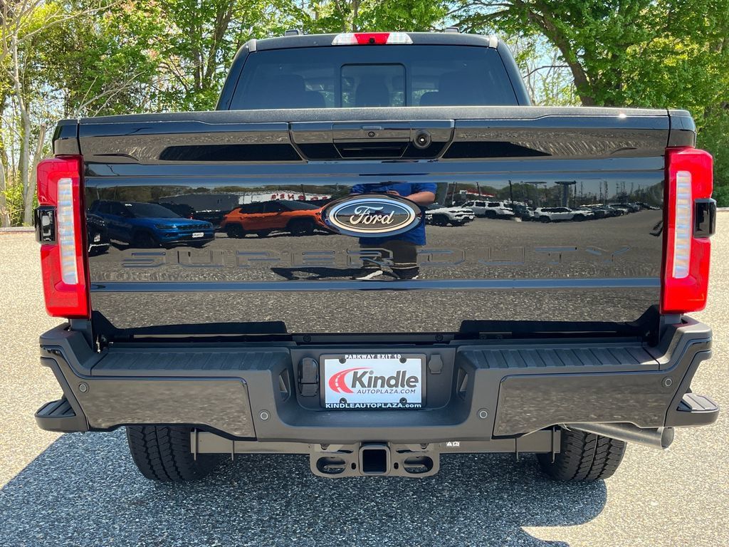 New 2026 Ford F250 Lariat w/ Black Appearance Package AWD/4WD image 29