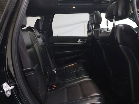 Used 2021 Jeep Grand Cherokee Limited w/ Luxury Group II AWD/4WD image 12