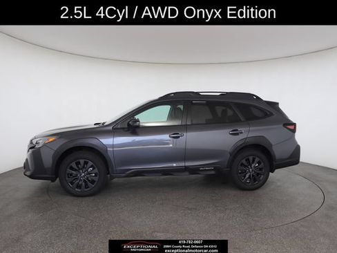 Used 2025 Subaru Outback Onyx Edition AWD/4WD image 6
