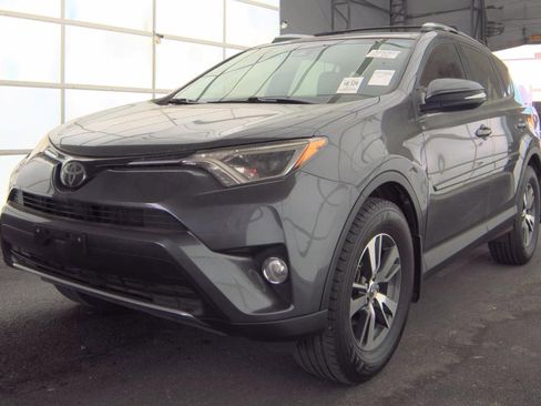 Used 2017 Toyota RAV4 XLE image 3