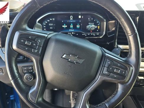 Used 2022 Chevrolet Silverado 1500 ZR2 w/ Technology Package AWD/4WD image 16