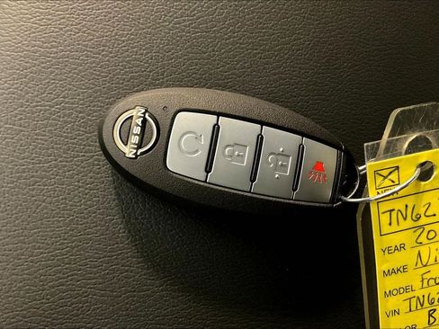 New 2026 Nissan Frontier SV w/ Tow Package image 31