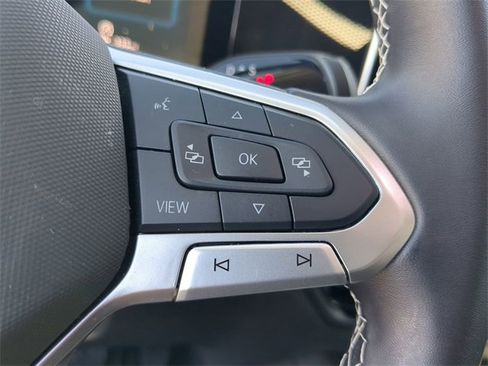 Used 2025 Volkswagen Tiguan S image 26