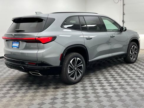 New 2026 Buick Enclave Sport Touring w/ Power Package image 9