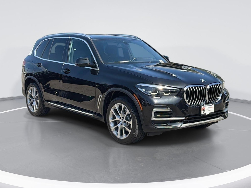Used 2023 BMW X5 xDrive40i AWD/4WD image 1