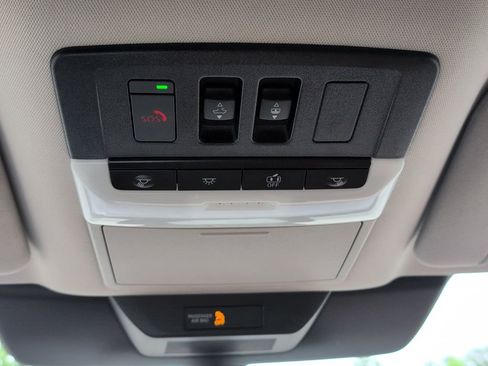 Used 2024 Nissan Pathfinder Platinum w/ Cargo Package FWD image 23
