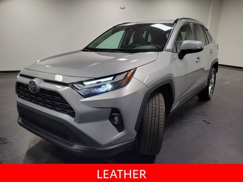 Used 2024 Toyota RAV4 XLE Premium image 4