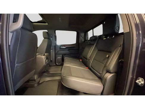 Used 2023 GMC Sierra 1500 Denali w/ Technology Package AWD/4WD image 15