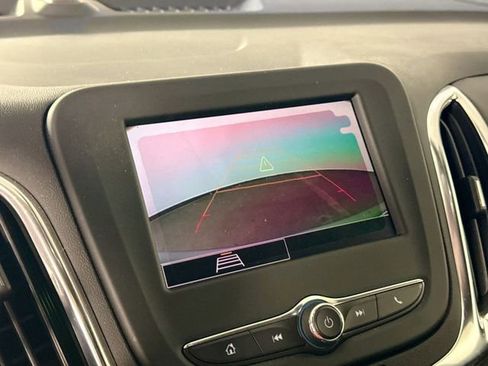 Used 2024 Chevrolet Equinox LT FWD image 45