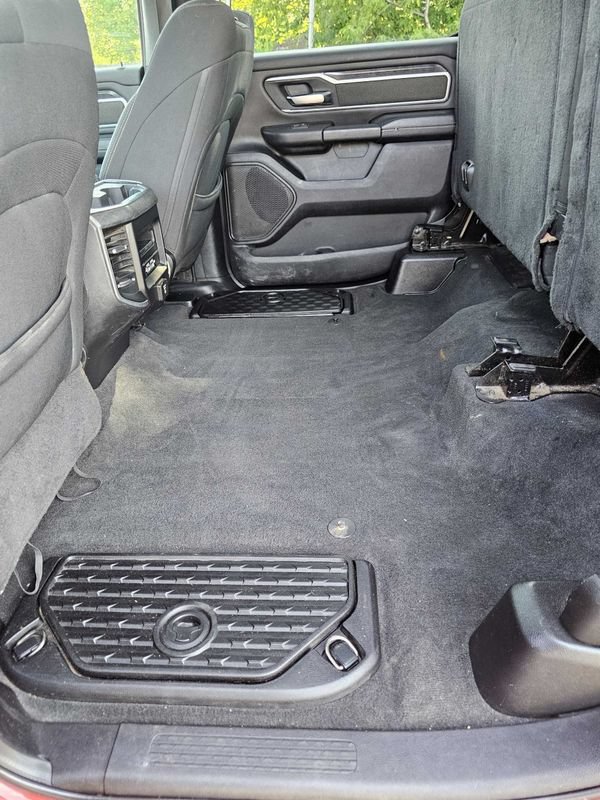 Used 2019 RAM 1500 Big Horn AWD/4WD image 9