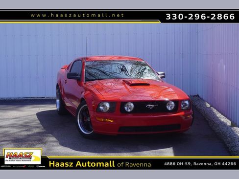 Used 2007 Ford Mustang GT Premium RWD image 1
