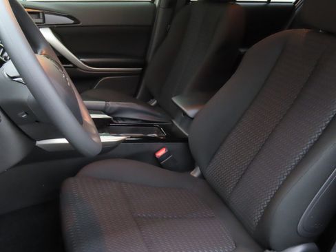 New 2025 Mitsubishi Eclipse Cross LE image 10