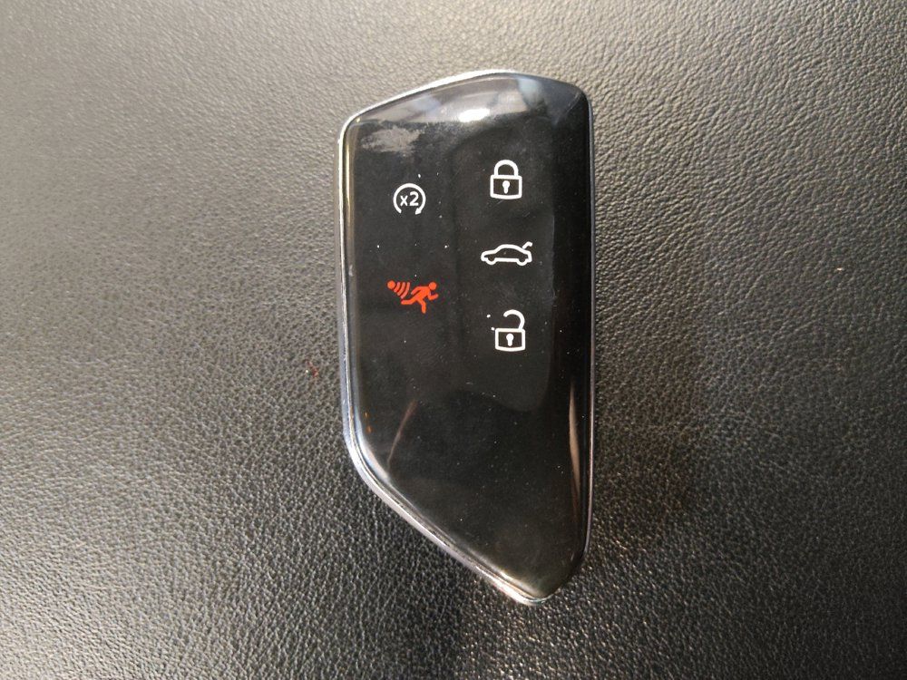 Used 2024 Volkswagen Atlas SE AWD/4WD image 32