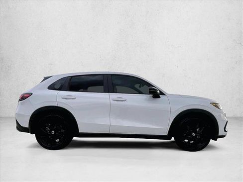Used 2024 Honda HR-V Sport image 5