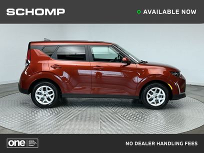 Used 2025 Kia Soul LX w/ LX Technology Package