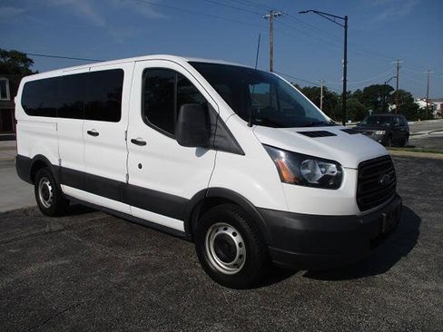 Used 2018 Ford Transit 150 XL RWD image 2