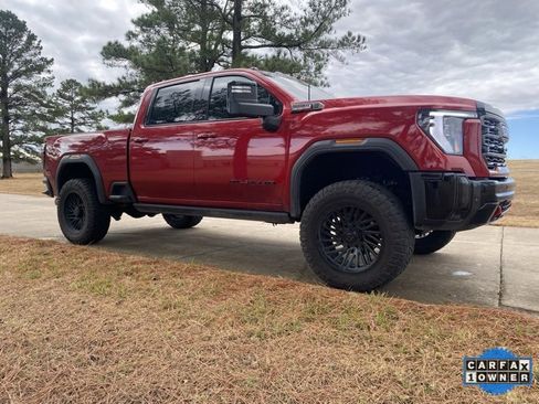 Used 2025 GMC Sierra 2500 AT4X image 15