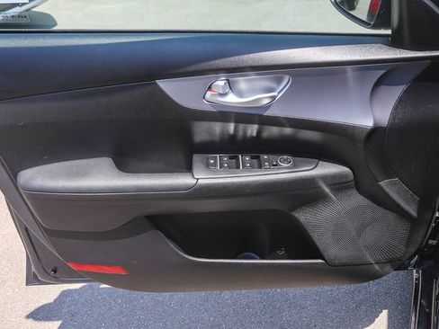 Certified 2023 Kia Forte LXS FWD image 21
