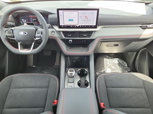 New 2026 Ford Explorer ST RWD image 17