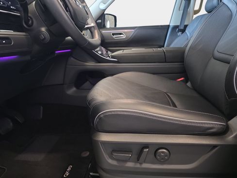 Certified 2025 INFINITI QX80 Luxe w/ Cargo Package AWD/4WD image 28