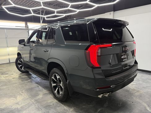 Used 2026 GMC Yukon AT4 image 5