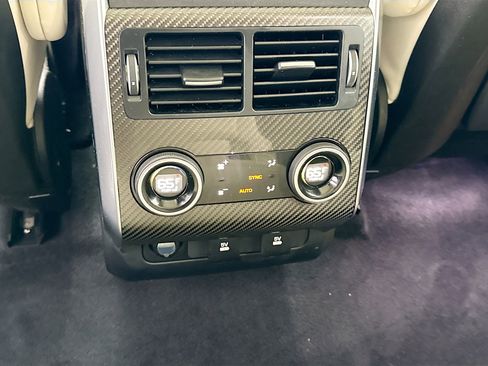 Used 2019 Land Rover Range Rover Sport HST image 20