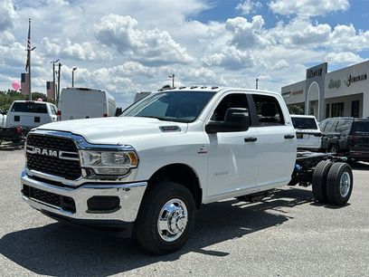 New 2024 RAM 3500 SLT w/ Quick Order Package 2YG SLT