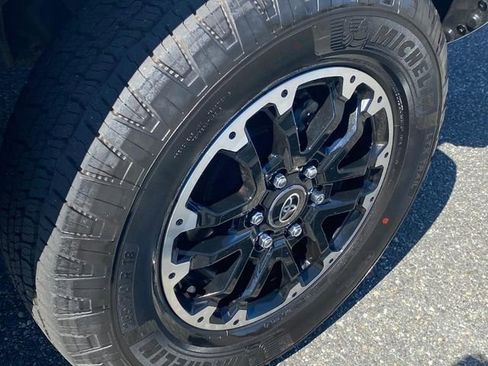 Used 2024 Toyota Tacoma SR image 21