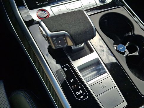 Certified 2026 Audi RS Q8 performance AWD/4WD image 21