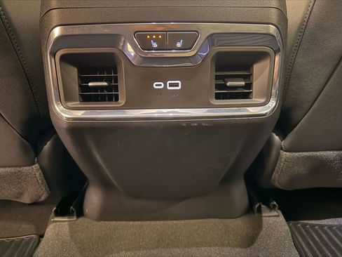 Used 2025 Chevrolet Silverado 2500 LTZ w/ Trail Boss Package image 34