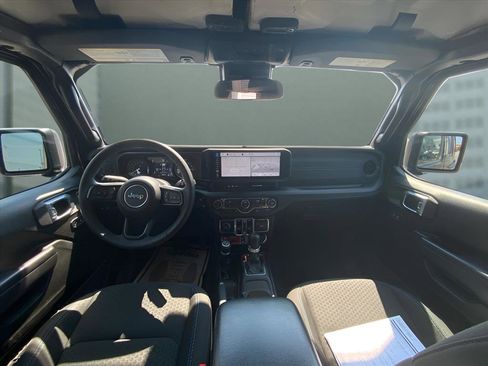 Used 2024 Jeep Wrangler Unlimited Rubicon 4xe AWD/4WD image 20